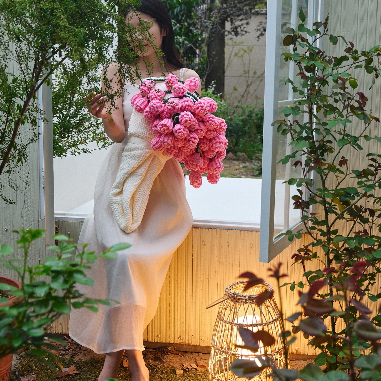 91家纺网 家纺一手货源 找家纺 （总）暖绵绵家纺 2025春夏新款玫瑰花束毯多功能盖毯花束毯子 玫瑰花毯子毛毯毯子-桑薇