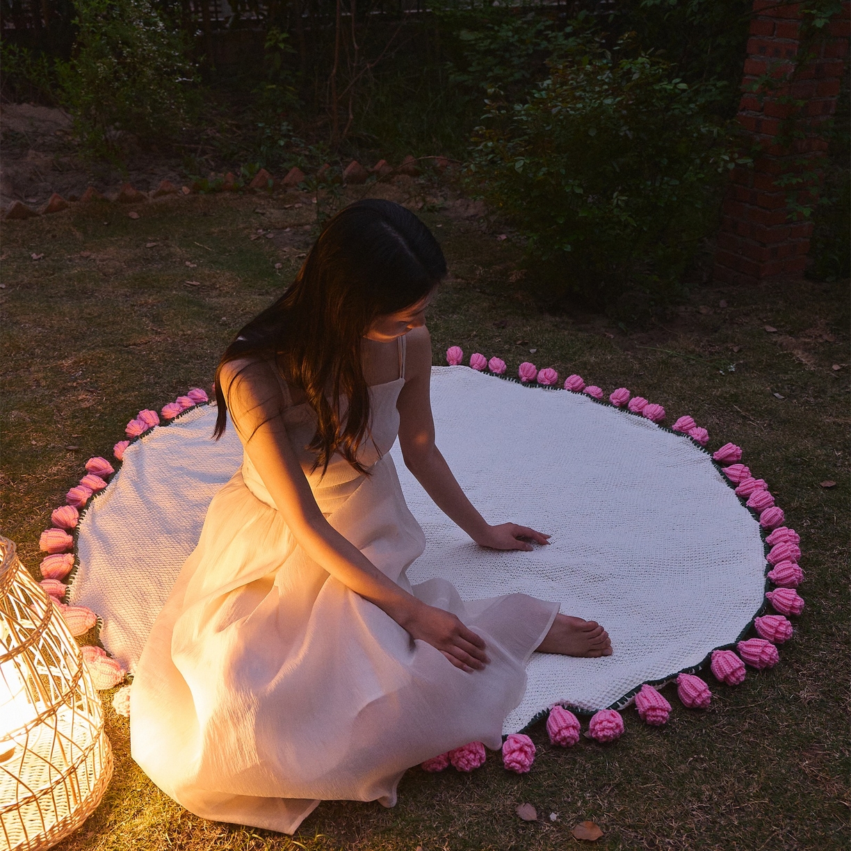 91家纺网 家纺一手货源 找家纺 （总）暖绵绵家纺 2025春夏新款玫瑰花束毯多功能盖毯花束毯子 玫瑰花毯子毛毯毯子-桑薇