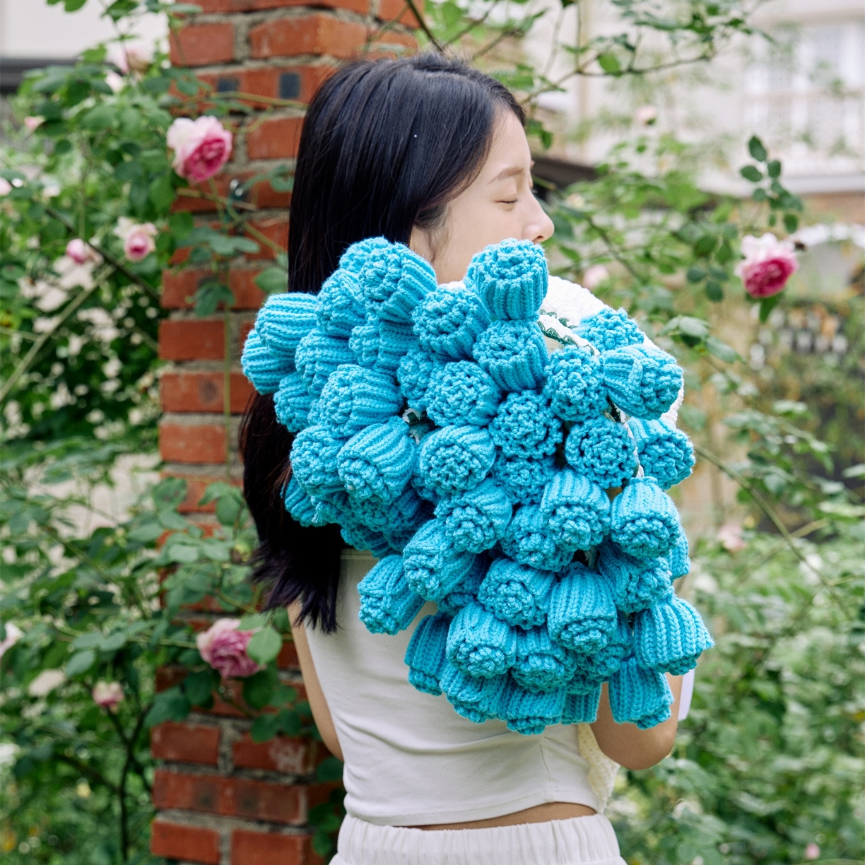 91家纺网 家纺一手货源 找家纺 暖绵绵家纺 2025春夏新款玫瑰花束毯多功能盖毯花束毯子 玫瑰花毯子毛毯毯子-桑薇 桑薇-天蓝