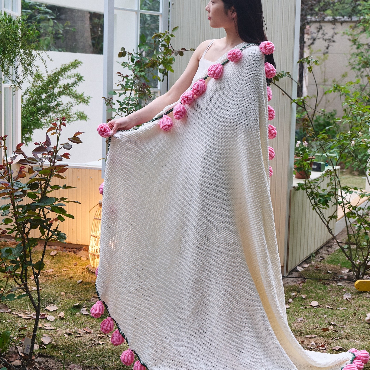 91家纺网 家纺一手货源 找家纺 暖绵绵家纺 2025春夏新款玫瑰花束毯多功能盖毯花束毯子 玫瑰花毯子毛毯毯子-桑薇 桑薇-粉色