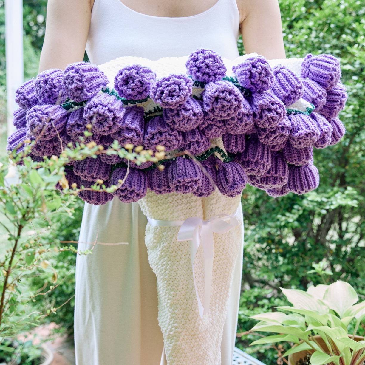 91家纺网 家纺一手货源 找家纺 暖绵绵家纺 2025春夏新款玫瑰花束毯多功能盖毯花束毯子 玫瑰花毯子毛毯毯子-桑薇 桑薇-紫色