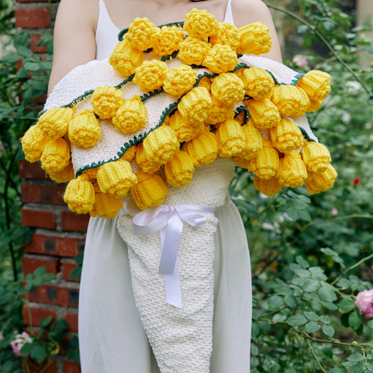 91家纺网 家纺一手货源 找家纺 暖绵绵家纺 2025春夏新款玫瑰花束毯多功能盖毯花束毯子 玫瑰花毯子毛毯毯子-桑薇 桑薇-黄色