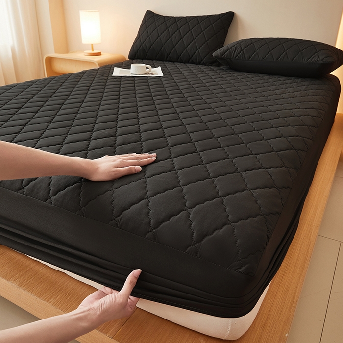 91家纺网 家纺一手货源 找家纺 （总）衿成家纺 2025新款跨境电商热款菱形格夹棉防水床笠支持大佬价跑量多尺寸可做-单床笠