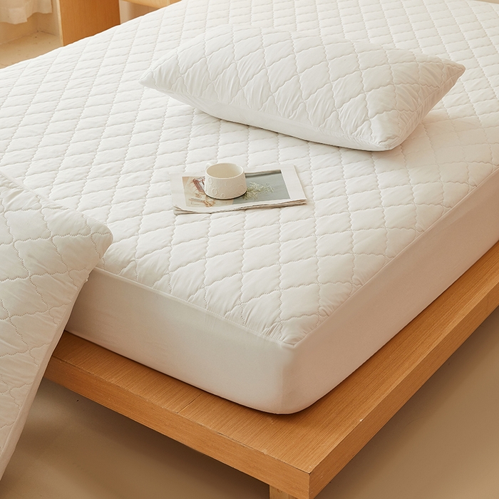 91家纺网 家纺一手货源 找家纺 衿成家纺 2025新款跨境电商热款菱形格夹棉防水床笠支持大佬价跑量多尺寸可做-单床笠 L-白色