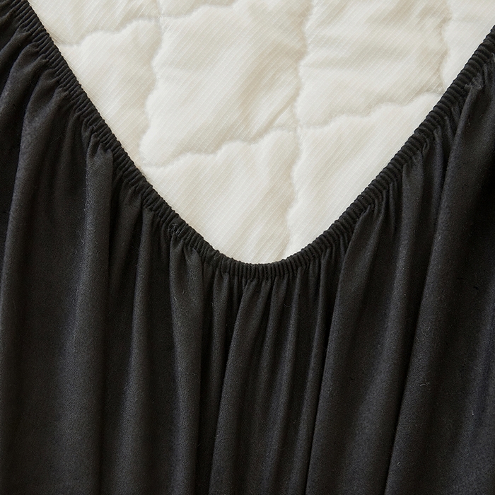 91家纺网 家纺一手货源 找家纺 衿成家纺 2025新款跨境电商热款菱形格夹棉防水床笠支持大佬价跑量多尺寸可做-单床笠 L-黑色