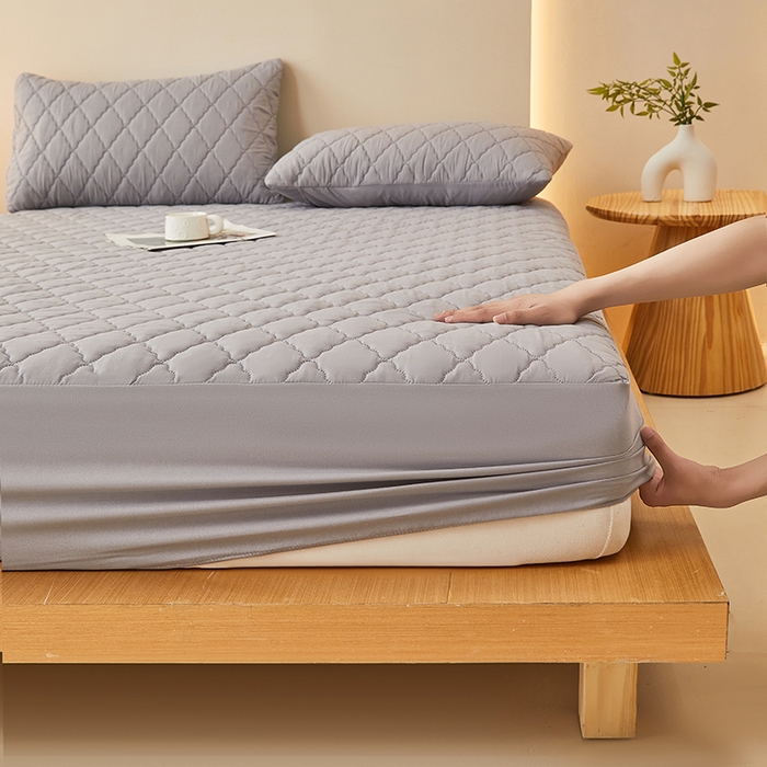 91家纺网 家纺一手货源 找家纺 衿成家纺 2025新款跨境电商热款菱形格夹棉防水床笠支持大佬价跑量多尺寸可做-单床笠 L-浅灰