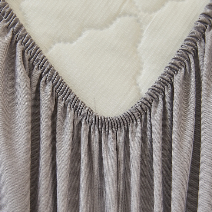 91家纺网 家纺一手货源 找家纺 衿成家纺 2025新款跨境电商热款菱形格夹棉防水床笠支持大佬价跑量多尺寸可做-单床笠 L-浅灰