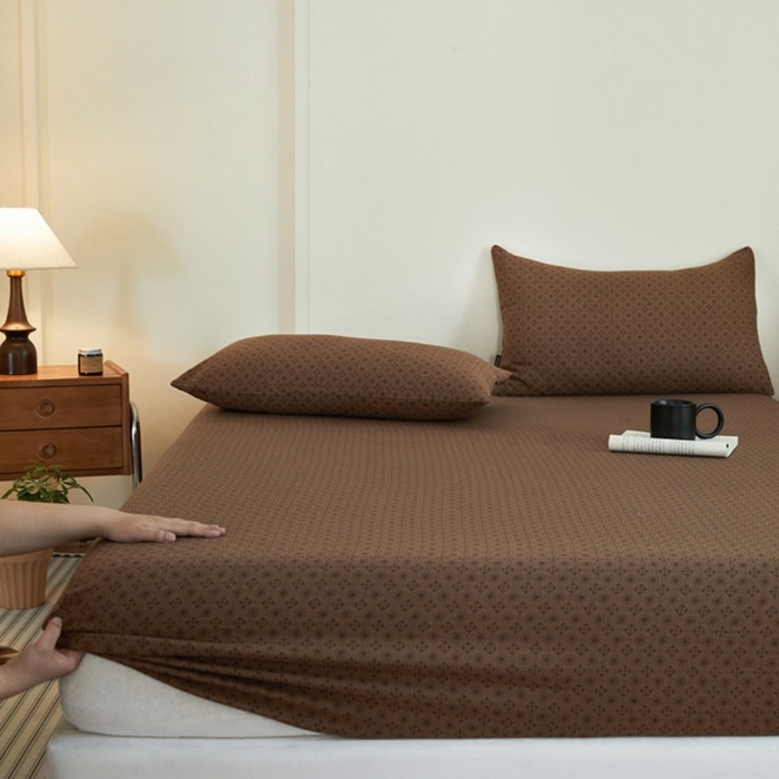 91家纺网 家纺一手货源 找家纺 2025新款A类全棉色织双层纱单床笠 格林-咖色