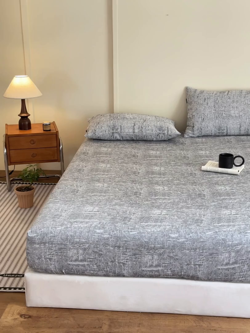 91家纺网 家纺一手货源 找家纺 2025新款A类全棉色织双层纱单床笠 格林-浅灰