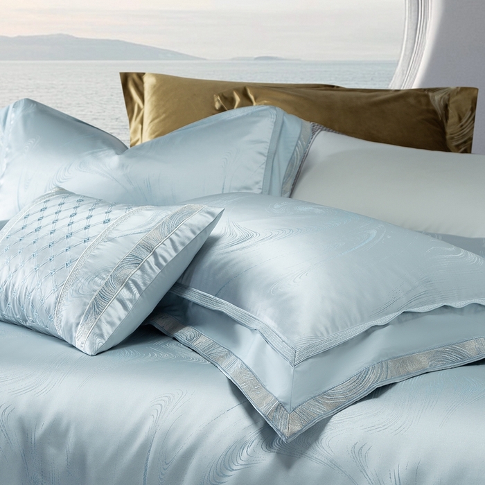 91家纺网 家纺一手货源 找家纺 高大尚婚庆馆  2025新款长绒棉高精密臻丝缎四件套-鎏金岁月 水晶兰