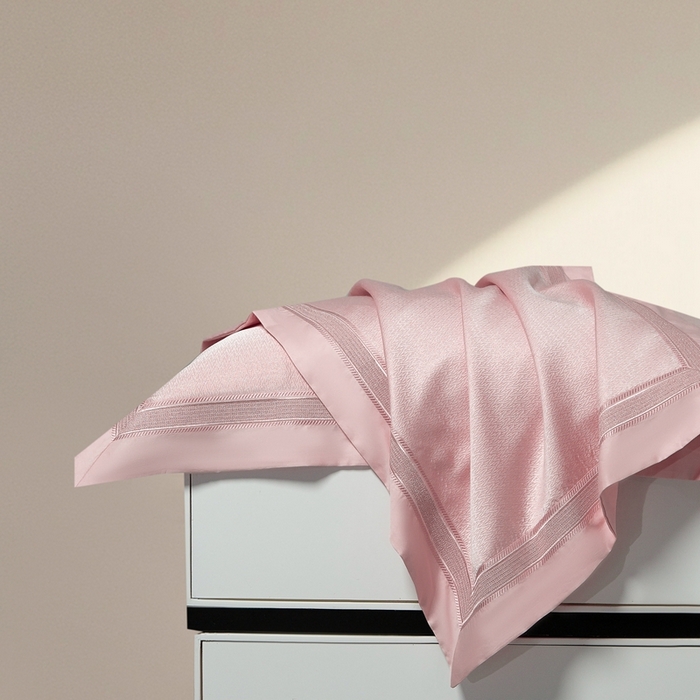 91家纺网 家纺一手货源 找家纺 （总）高大尚婚庆馆 2025新款长绒棉高精密臻丝缎四件套-伯恩斯