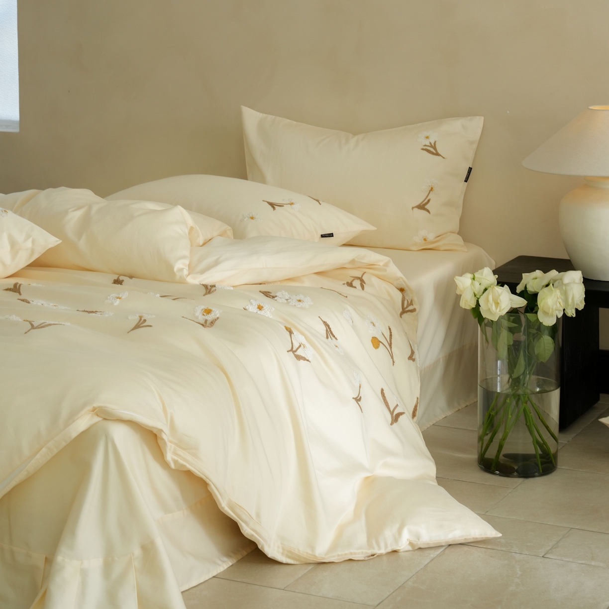 91家纺网 家纺一手货源 找家纺 秀色家纺 2025新款小清新60s长绒棉四件套纯棉全棉毛巾绣被套床单轻奢床品-网红风 小雏菊