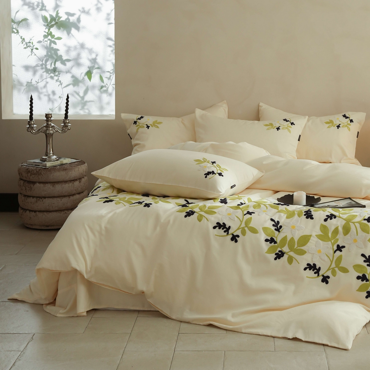 91家纺网 家纺一手货源 找家纺 秀色家纺 2025新款小清新60s长绒棉四件套纯棉全棉毛巾绣被套床单轻奢床品-网红风 绿叶白花