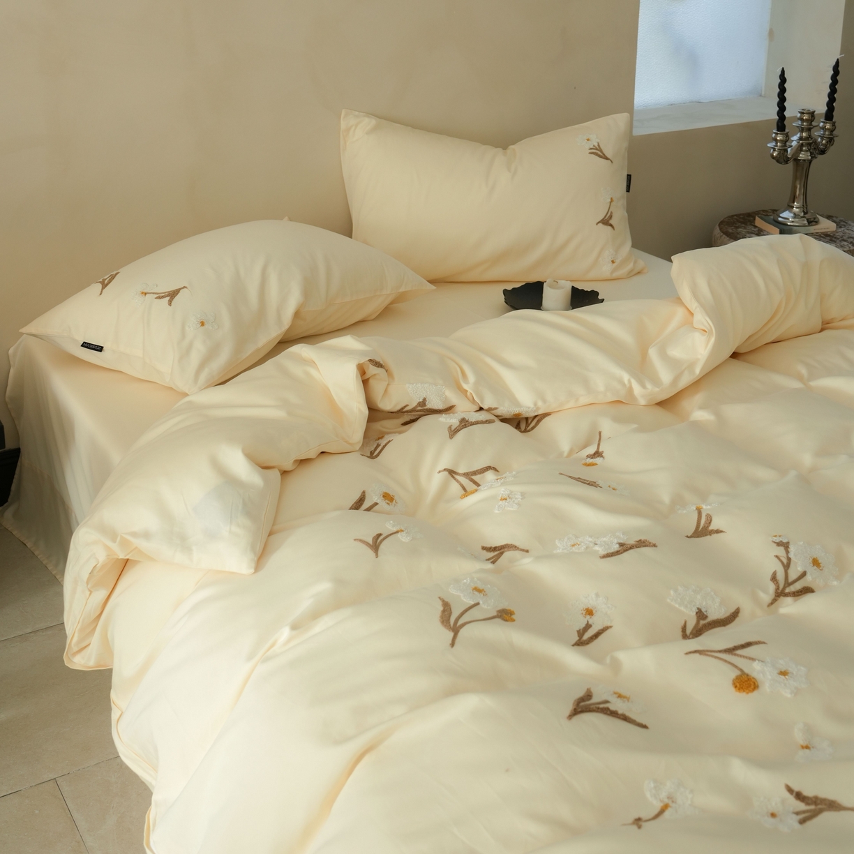 91家纺网 家纺一手货源 找家纺 秀色家纺 2025新款小清新60s长绒棉四件套纯棉全棉毛巾绣被套床单轻奢床品-网红风 小雏菊