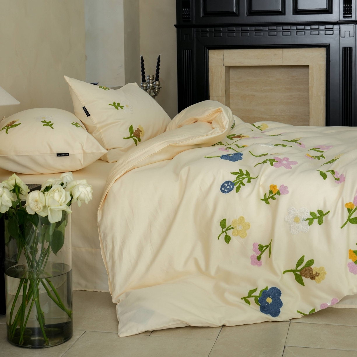 91家纺网 家纺一手货源 找家纺 秀色家纺 2025新款小清新60s长绒棉四件套纯棉全棉毛巾绣被套床单轻奢床品-网红风 小苍兰