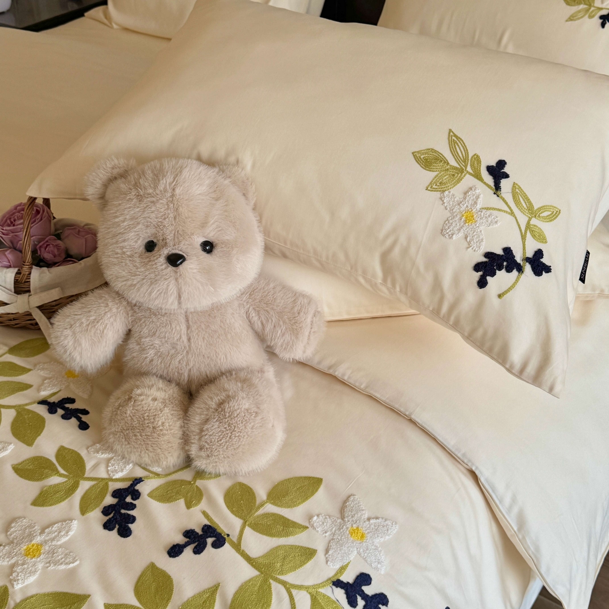 91家纺网 家纺一手货源 找家纺 秀色家纺 2025新款小清新60s长绒棉四件套纯棉全棉毛巾绣被套床单轻奢床品-小红书实拍风 绿叶白花