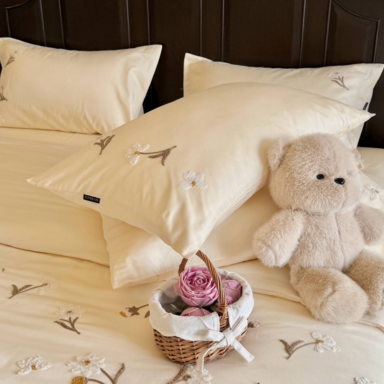 91家纺网 家纺一手货源 找家纺 秀色家纺 2025新款小清新60s长绒棉四件套纯棉全棉毛巾绣被套床单轻奢床品-小红书实拍风 小雏菊