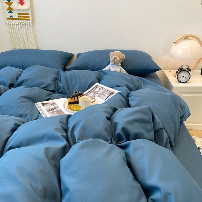 91家纺网 家纺一手货源 找家纺 悦织湾家纺 2025新款水洗棉亲肤纯色双拼AB版双面两用轻奢风床上用品四件套学生宿舍三件套 纯色宝蓝