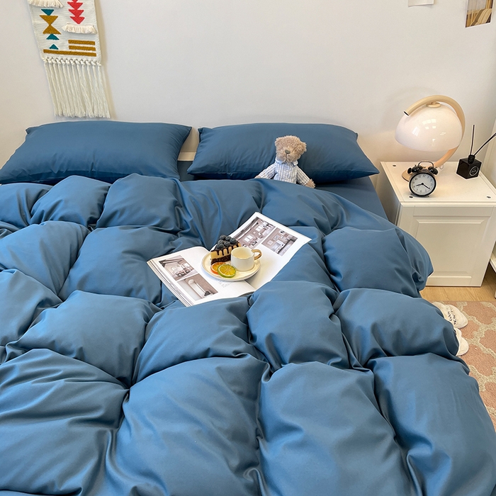 91家纺网 家纺一手货源 找家纺 悦织湾家纺 2025新款水洗棉亲肤纯色双拼AB版双面两用轻奢风床上用品四件套学生宿舍三件套 纯色宝蓝