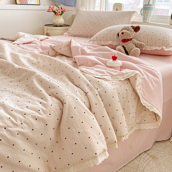 91家纺网 家纺一手货源 找家纺 一比一家纺 2025新款云感皱皱纱全棉花边款夏被四件套【控价109元】 初恋