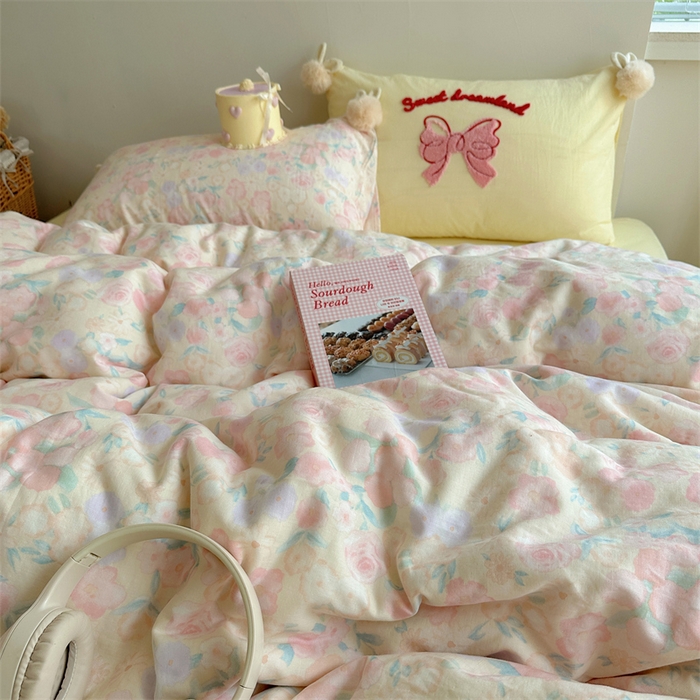 91家纺网 家纺一手货源 找家纺 丽涵家纺 2025新款全棉纯棉双层纱色织水洗棉毛巾绣四件套 球球款花花兔-奶黄