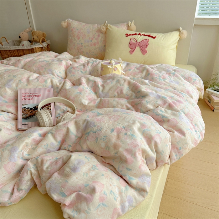 91家纺网 家纺一手货源 找家纺 丽涵家纺 2025新款全棉纯棉双层纱色织水洗棉毛巾绣四件套 球球款花花兔-奶黄