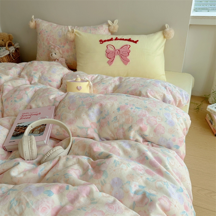 91家纺网 家纺一手货源 找家纺 丽涵家纺 2025新款全棉纯棉双层纱色织水洗棉毛巾绣四件套 球球款花花兔-奶黄