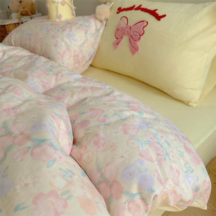 91家纺网 家纺一手货源 找家纺 丽涵家纺 2025新款全棉纯棉双层纱色织水洗棉毛巾绣四件套 球球款花花兔-奶黄