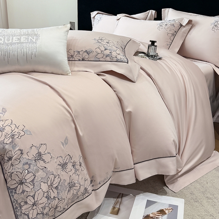 91家纺网 家纺一手货源 找家纺 （总）张公子婚庆馆 2025新款140支新疆长绒棉纯棉居家绣花拼角工艺系列四件套—秘境