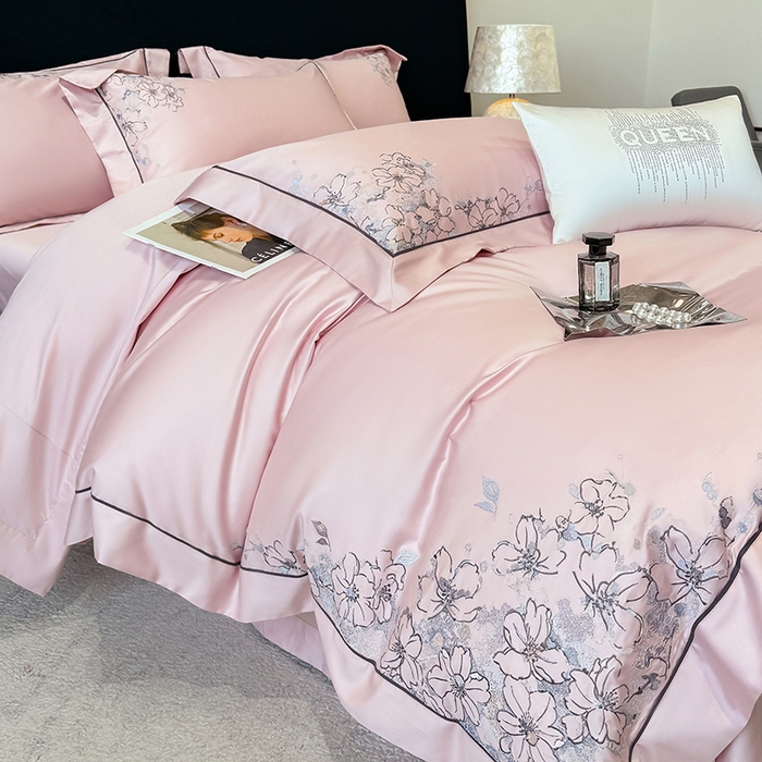 91家纺网 家纺一手货源 找家纺 （总）张公子婚庆馆 2025新款140支新疆长绒棉纯棉居家绣花拼角工艺系列四件套—秘境