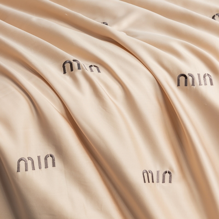 91家纺网 家纺一手货源 找家纺 梦镜家纺 2025新款A类水洗真丝夏被四件套-minmin minmin香槟