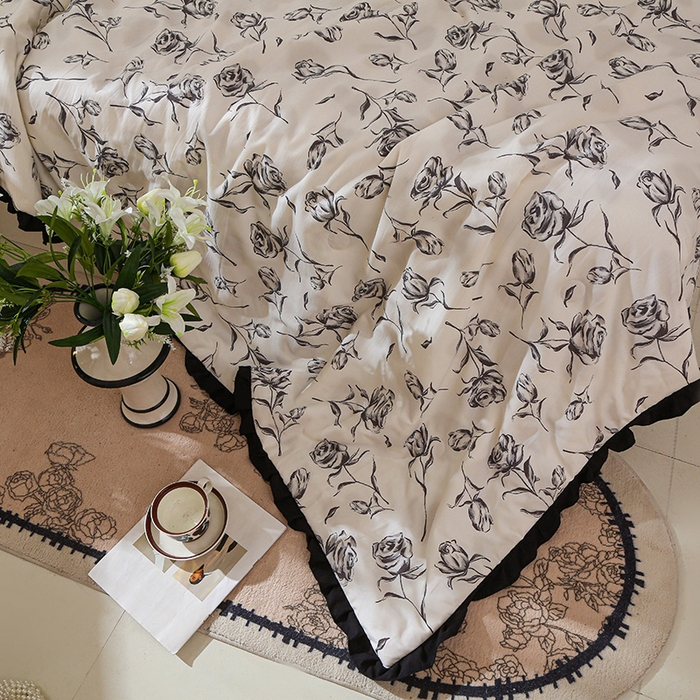 91家纺网 家纺一手货源 找家纺 薇玛仕 2025新款韩版宽边水洗棉大豆夏被赫本风亲肤柔软夏季薄被子 赫本-玫瑰