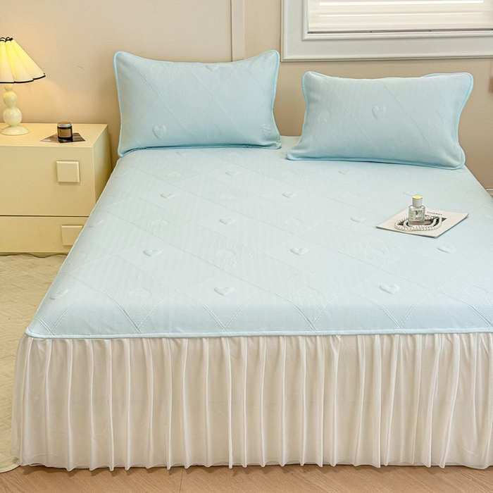 91家纺网 家纺一手货源 找家纺 布卢姆床垫 2025新款A类PE乙纶冰豆豆凉席床裙款 菱格爱心