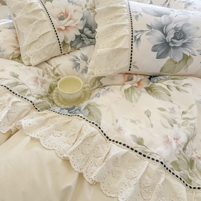 91家纺网 家纺一手货源 找家纺 （总）亲亲公主 2025新款全棉法式立体蝴蝶花边四件套--米娅