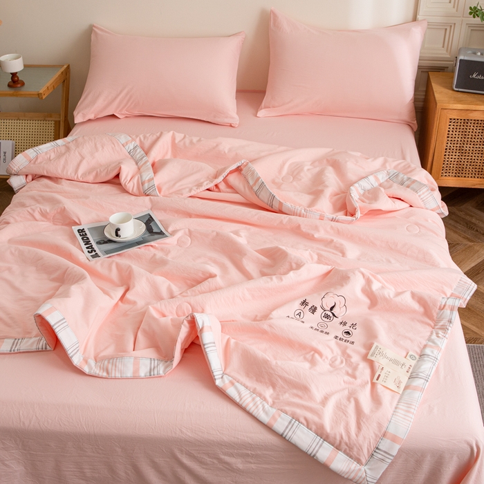 91家纺网 家纺一手货源 找家纺 帕芬鸟家纺 2025新款亲肤棉花夏被 玉粉色