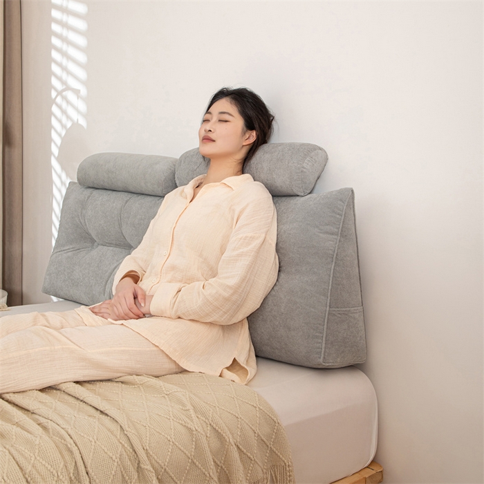 91家纺网 家纺一手货源 找家纺 沐沐家纺 2026新款小羊绒三角靠背带头枕 灰色