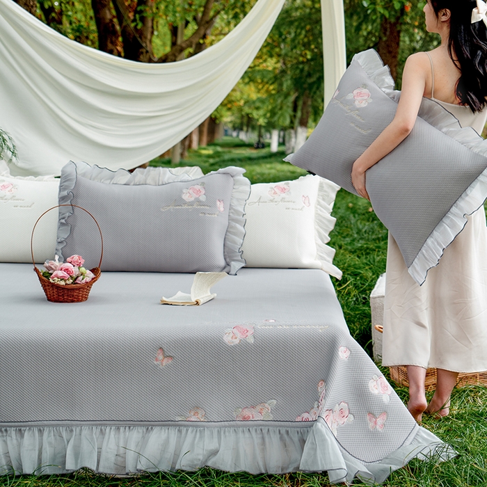 91家纺网 家纺一手货源 找家纺 禾时 2025新款高端A类母婴级加密加厚450g品牌凉感丝啵啵面料床盖三件套夹棉床单 银河灰