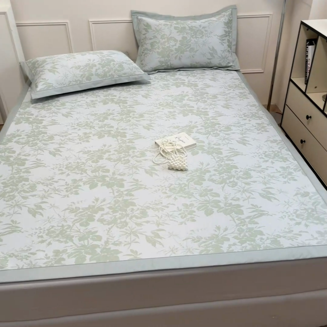 91家纺网 家纺一手货源 找家纺 宜代光年 2025新款冷凝丝可水洗提花凉感席-床席款 凉感繁花-绿