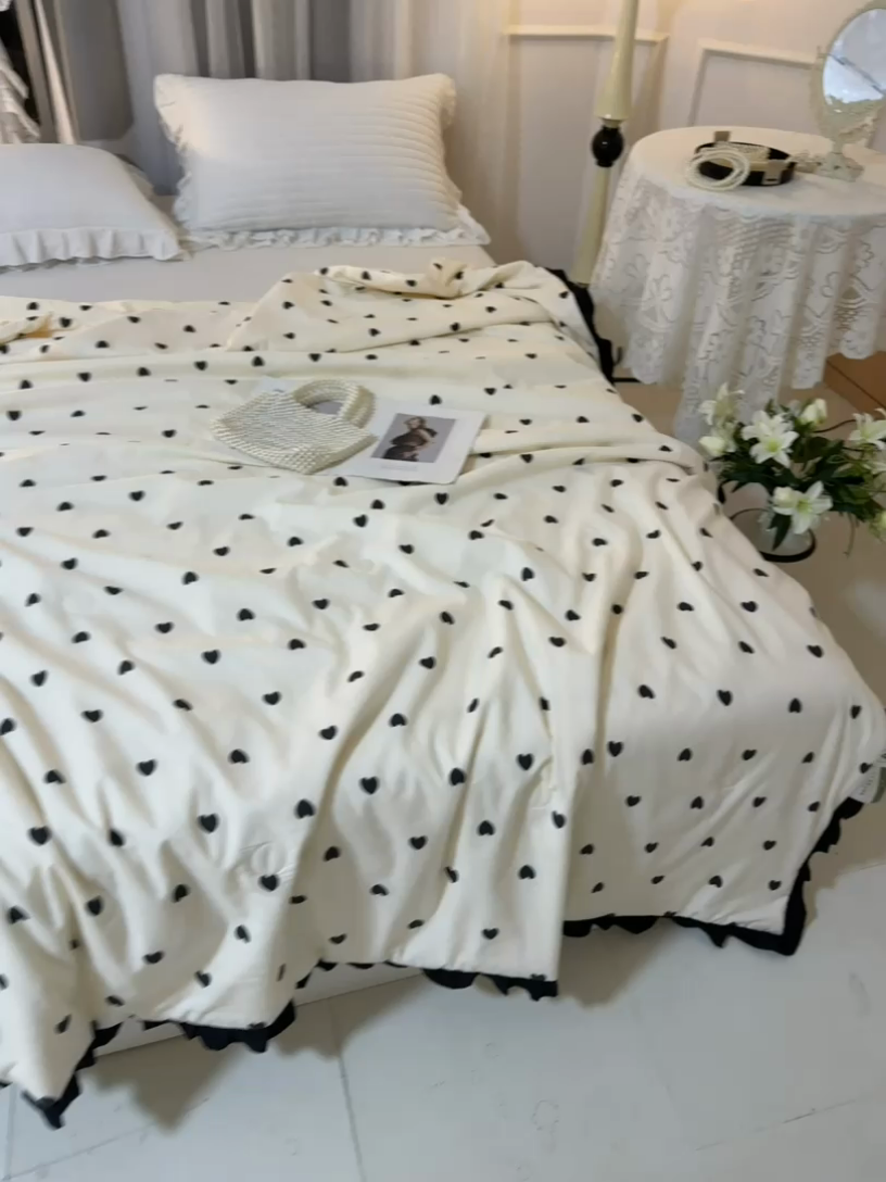 91家纺网 家纺一手货源 找家纺 （总）薇玛仕 2025新款韩版宽边水洗棉大豆夏被赫本风亲肤柔软夏季薄被子
