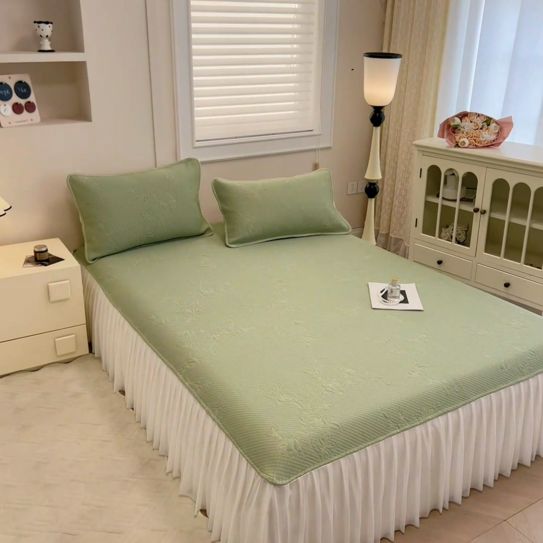 91家纺网 家纺一手货源 找家纺 布卢姆床垫 2025新款A类PE乙纶冰豆豆凉席床裙款 玫瑰花园