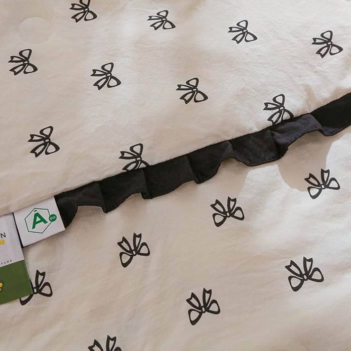 91家纺网 家纺一手货源 找家纺 薇玛仕 2025新款韩版宽边水洗棉大豆夏被赫本风亲肤柔软夏季薄被子 赫本-蝴蝶结