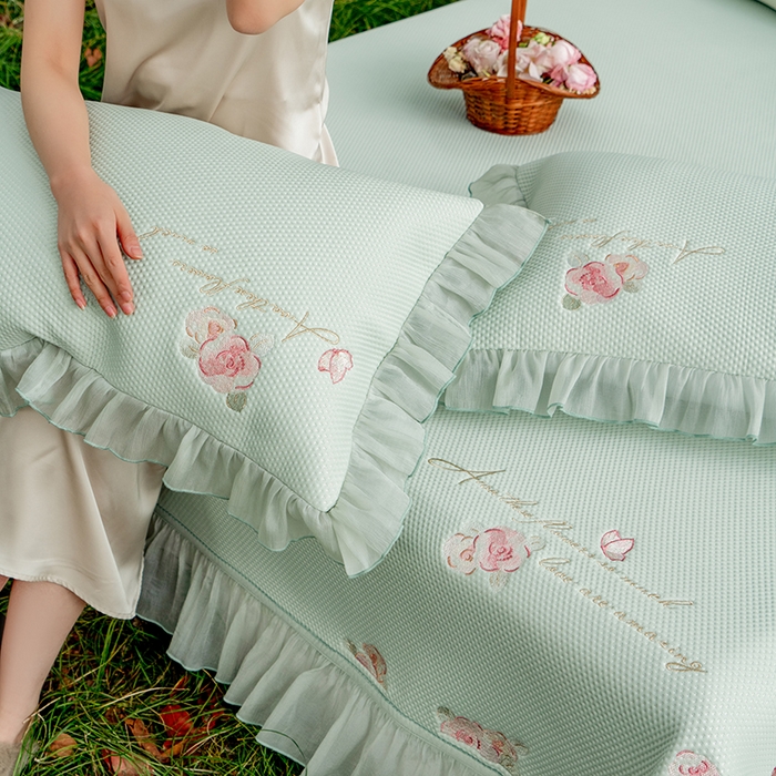 91家纺网 家纺一手货源 找家纺 （总）禾时 2025新款高端A类母婴级加密加厚450g品牌凉感丝啵啵面料床盖三件套夹棉床单