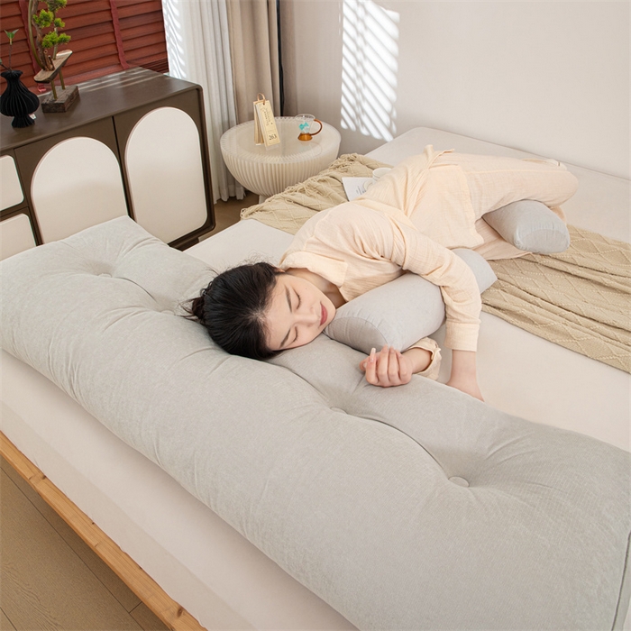 91家纺网 家纺一手货源 找家纺 沐沐家纺 2026新款雪尼绒三角靠背带头枕 浅灰