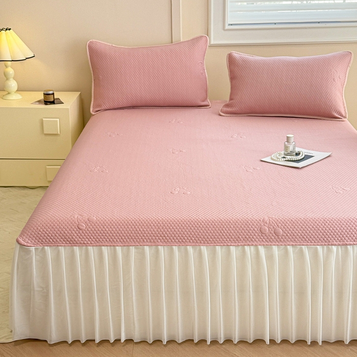 91家纺网 家纺一手货源 找家纺 布卢姆床垫 2025新款A类PE乙纶冰豆豆凉席床裙款 樱桃 粉