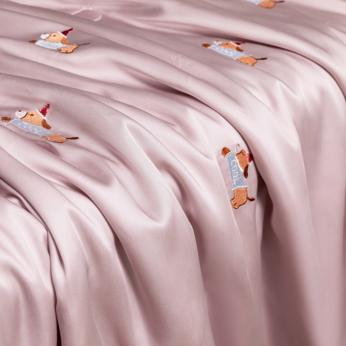 91家纺网 家纺一手货源 找家纺 梦镜家纺 2025新款A类水洗真丝夏被四件套-腊肠狗 腊肠狗紫色