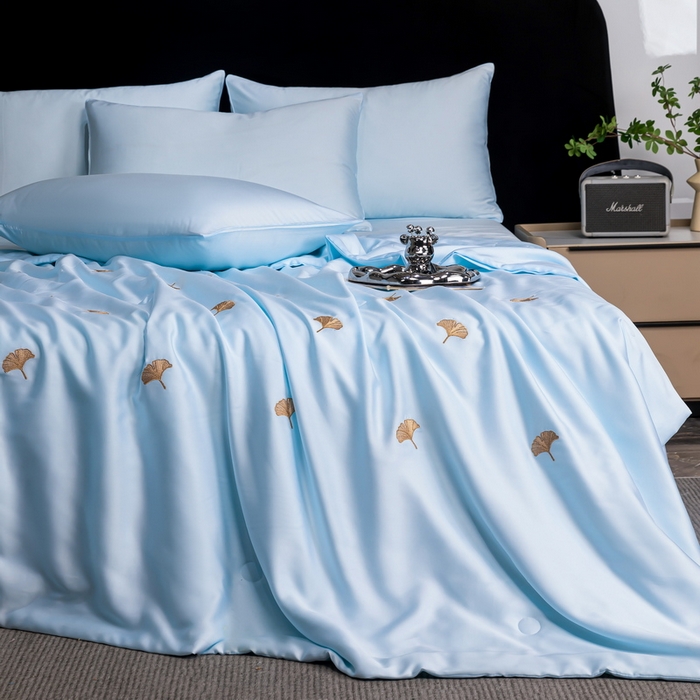 91家纺网 家纺一手货源 找家纺 梦镜家纺 2025新款A类水洗真丝夏被四件套-银树叶 银树叶水蓝