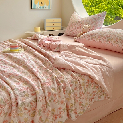 金梦拉家纺 2025新款A类提花纱布双层纱夏被四件套 夏被-雾野山荼