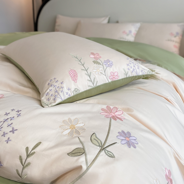 91家纺网 家纺一手货源 找家纺 桃园 2025新款纯棉全棉长绒棉刺绣绣花四件套-洛可可 白绿