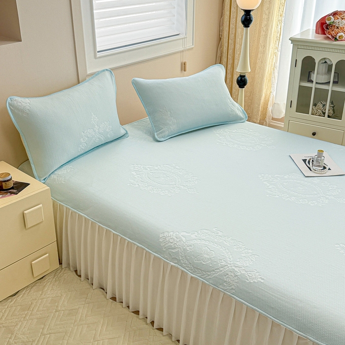 91家纺网 家纺一手货源 找家纺 布卢姆床垫 2025新款A类PE乙纶冰豆豆凉席床裙款 蝴蝶花镜 蓝