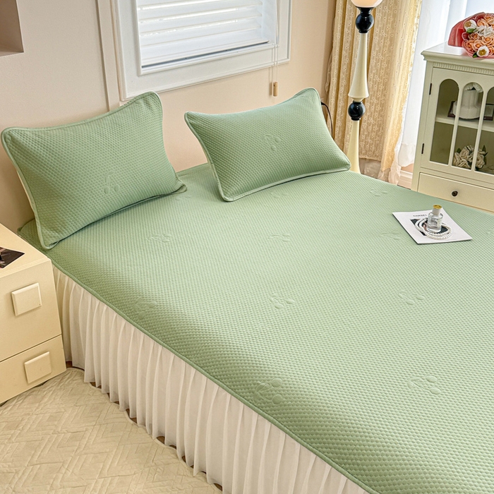 91家纺网 家纺一手货源 找家纺 布卢姆床垫 2025新款A类PE乙纶冰豆豆凉席床裙款 樱桃 绿